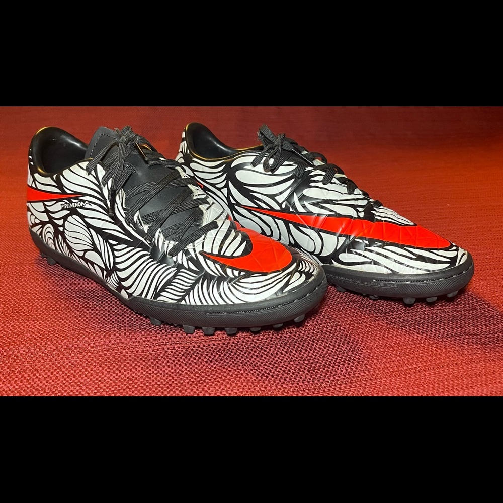 Nike Hypervenom Neymar Turf Shoes Wom